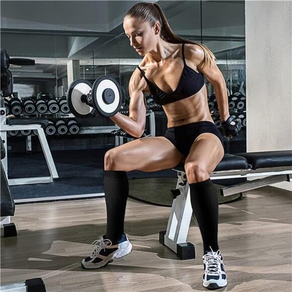 Compression Socks for Women & Men Circulation (3 Pairs) 15-20 mmHg - Picture 4 of 8